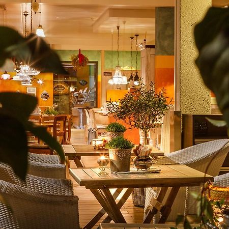 Hotel & Restaurant Zum Beck Stansstad Kültér fotó