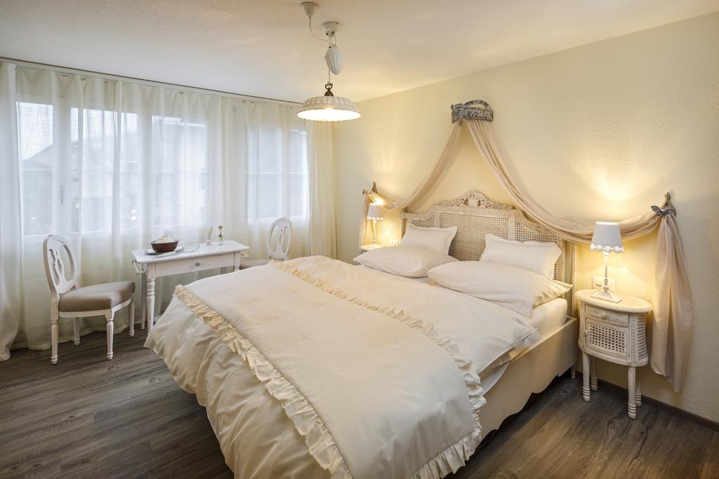 Hotel & Restaurant Zum Beck Stansstad Kültér fotó