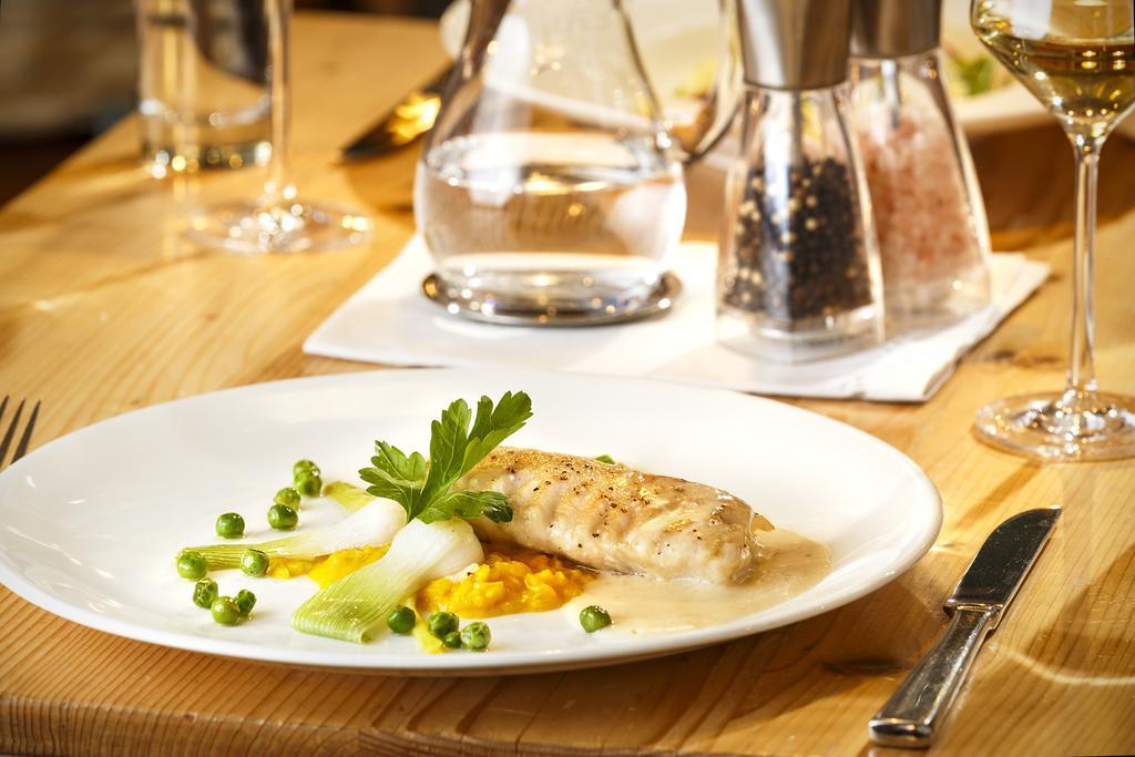 Hotel & Restaurant Zum Beck Stansstad Kültér fotó